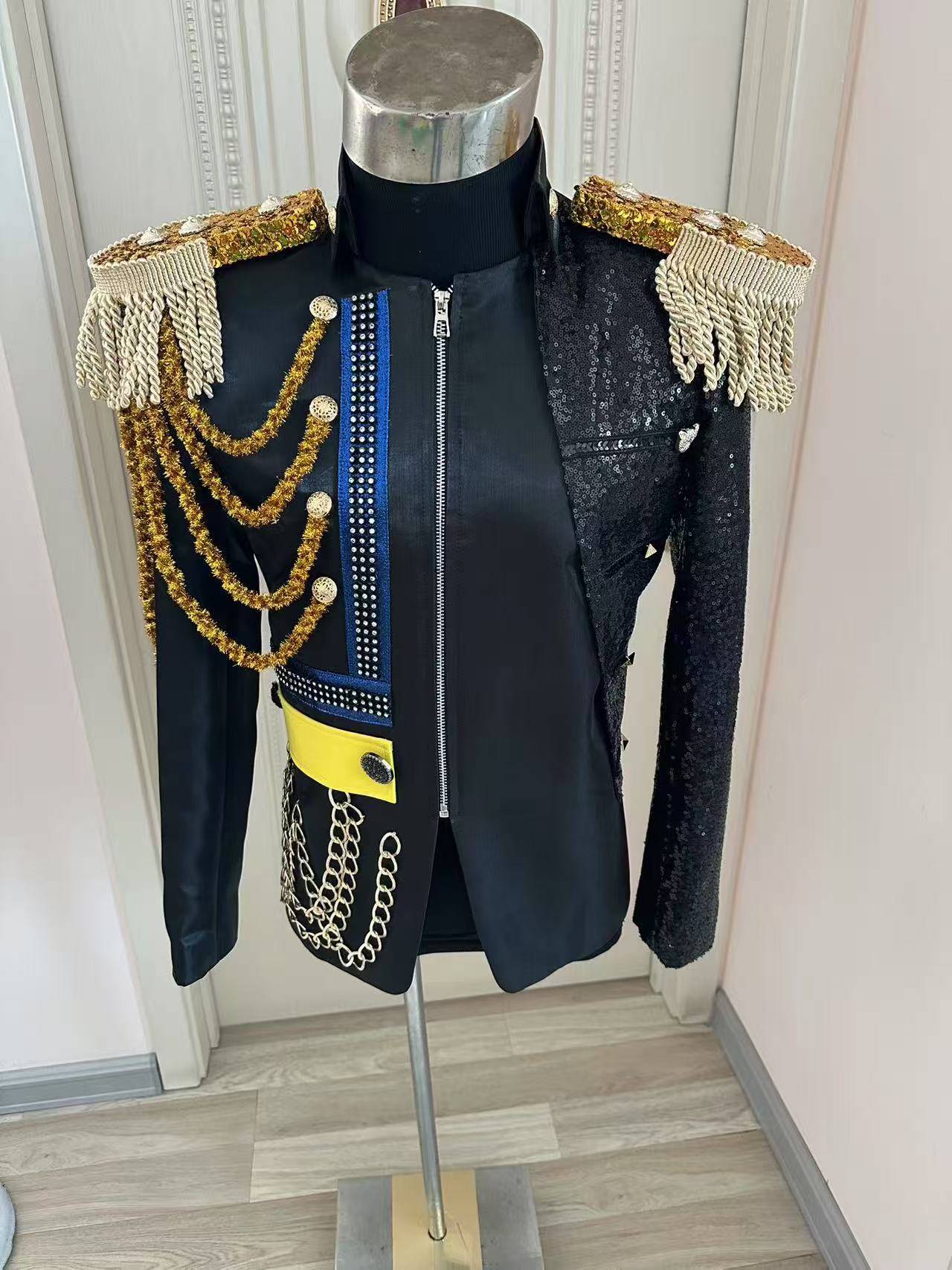 Formal Wear For Men In Wedding - Nuovi uomini nappa giacca reale festa
