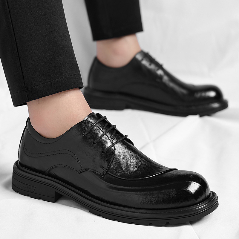 Scarpe stringate in vera pelle - Formal Wear For Men In Wedding recensione e prezzo