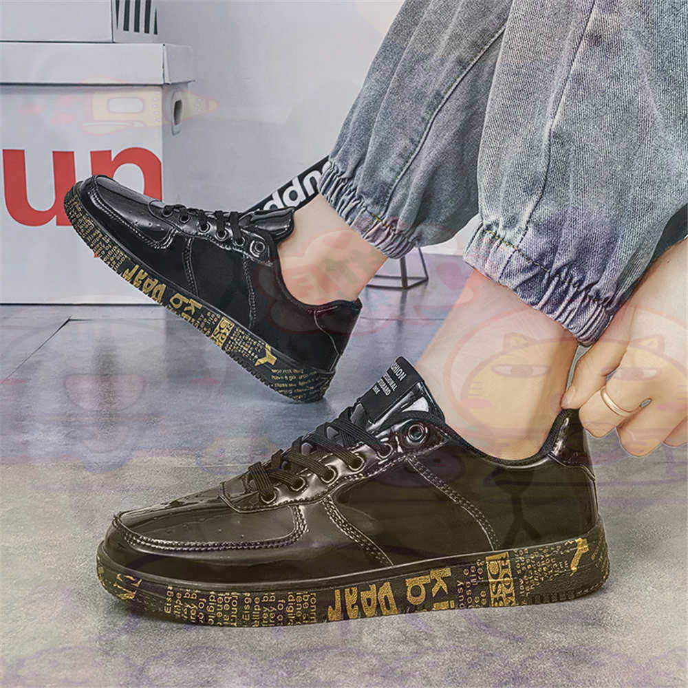Piede rotondo Taglia 45 Sneake - Young Men'S Semi Formal Wear recensione e prezzo